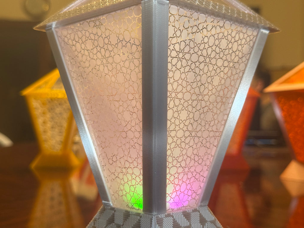 Dubai Lantern™  🇦🇪 – Contemporary Ramadan Lantern with Laser-Cut/Engraved Panels - Fully Engineered and Made In UAE. Size: Medium. Configuration: Square. 12cm * 12 cm * 21 cm.