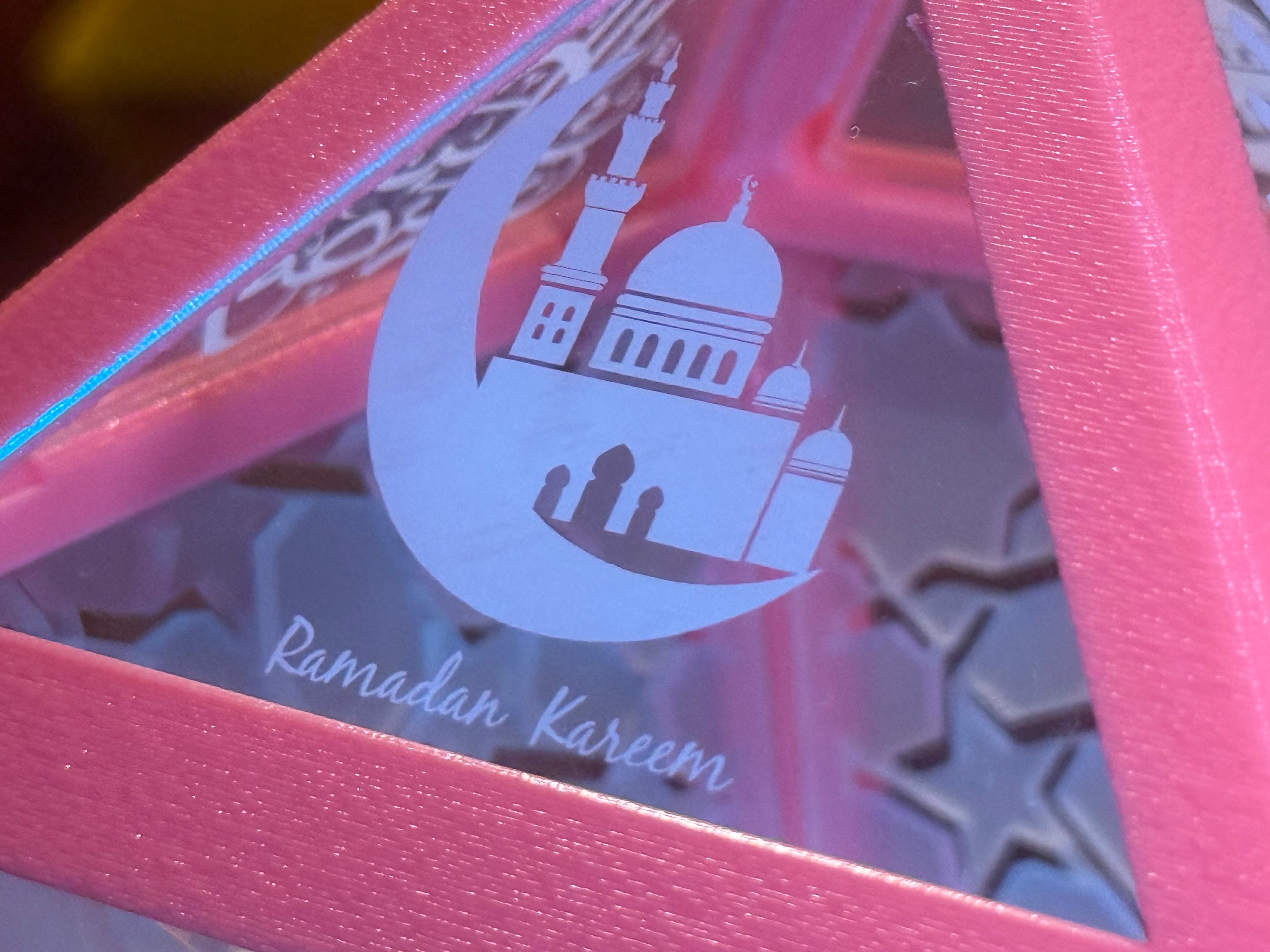 Dubai Lantern™  🇦🇪 – Contemporary Ramadan Lantern with Laser-Cut/Engraved Panels - Fully Engineered and Made In UAE. Size: Medium. Configuration: Square. 12cm * 12 cm * 21 cm.